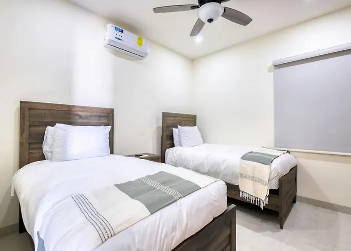 New 3 Bd With Pool And Gym Apartamento *
